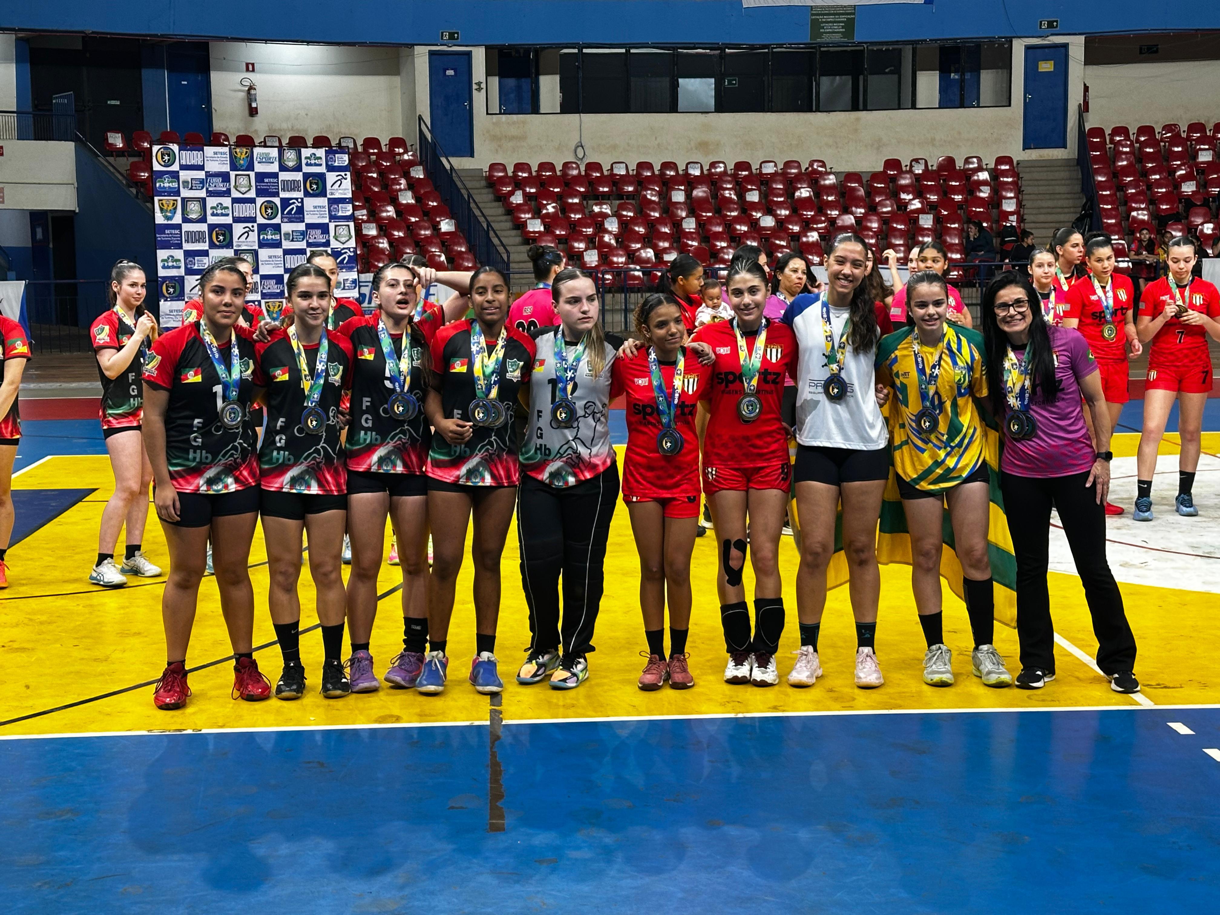 Sofia entre as melhores jogadoras da competição. Foto: Divulgação